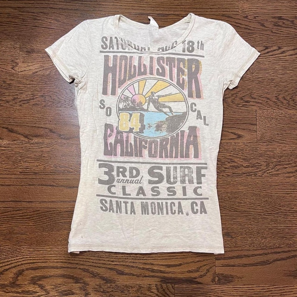 y2k vintage hollister graphic surf top medium